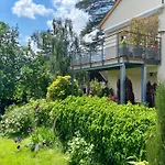 Superbe Maison Avec Jardin *