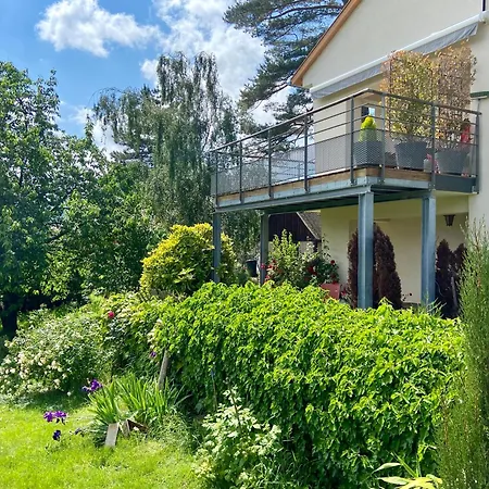 Superbe Maison Avec Jardin *
