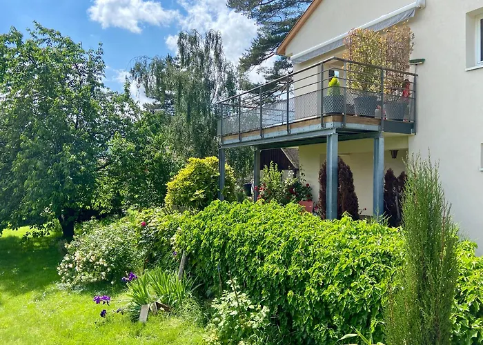 Superbe Maison Avec Jardin *